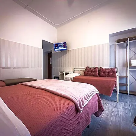 Giada 2* Rome